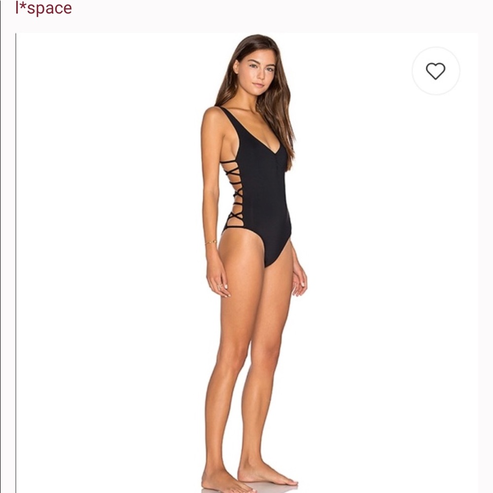 L*SPACE ONE PIECE